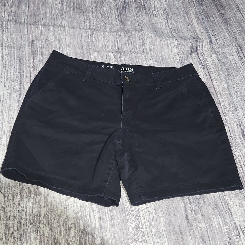 a.n.a Womens Size 6 Mid-Rise Black‎ Casual Chino Shorts